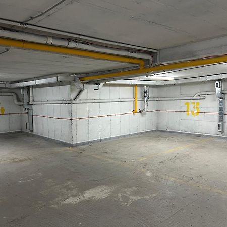 Leo Lux 2 Apartment Nis Bagian luar foto
