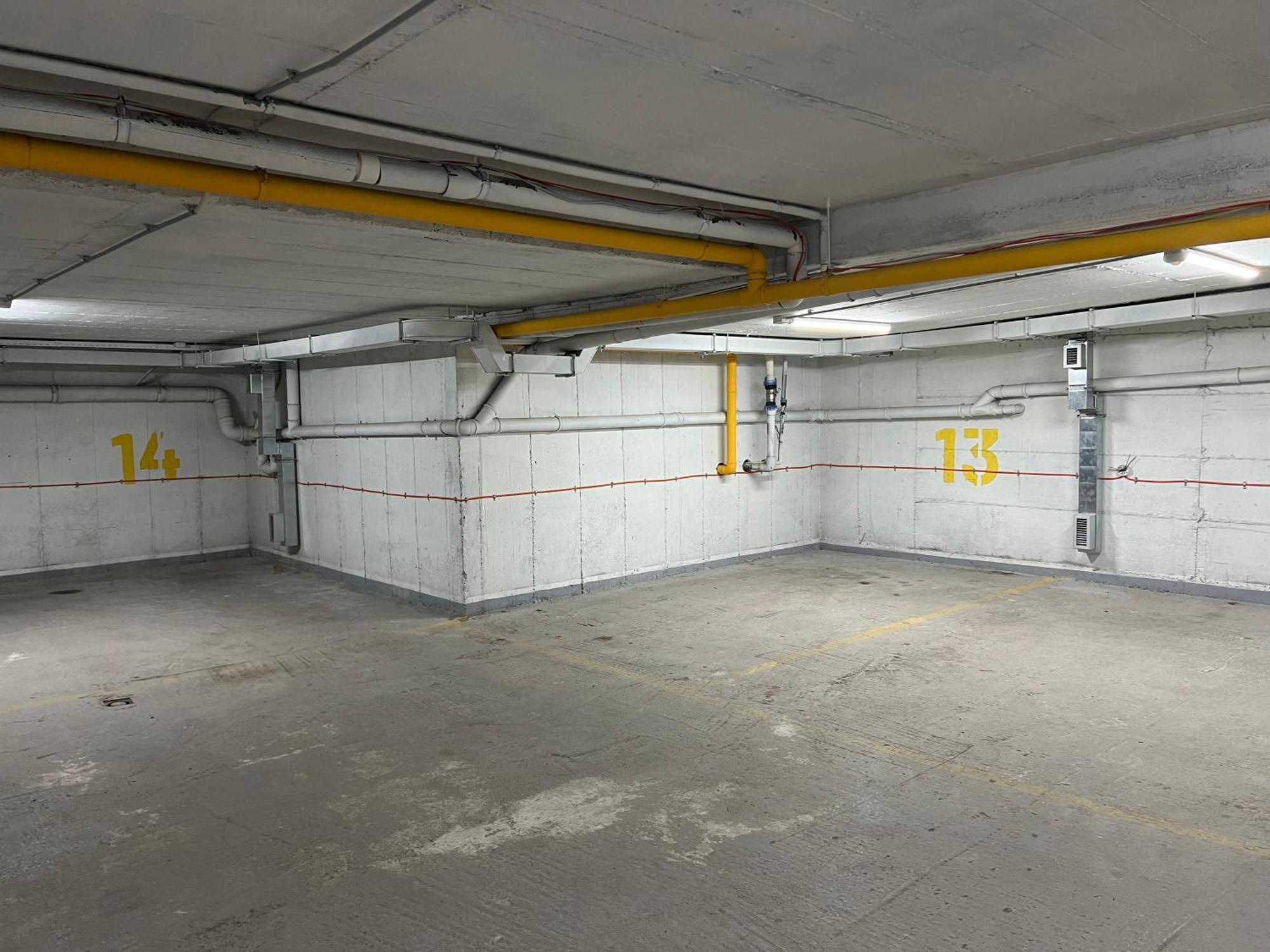 Leo Lux 2 Apartment Nis Bagian luar foto